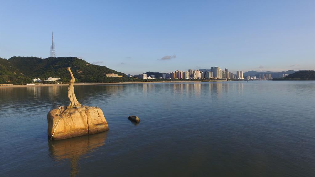 Starway Zhuhai Bihai Hotel Exterior photo