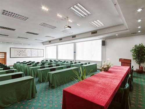 Starway Zhuhai Bihai Hotel Exterior photo